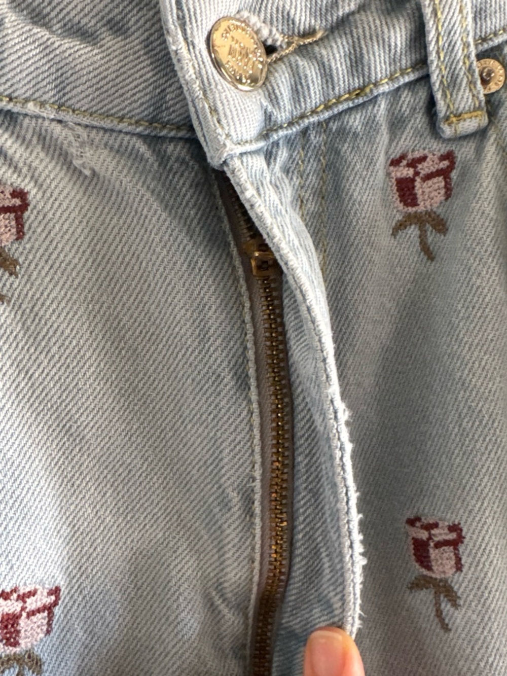 Farm Rio Rose Embroidery Jeans - Picture 6 of 11